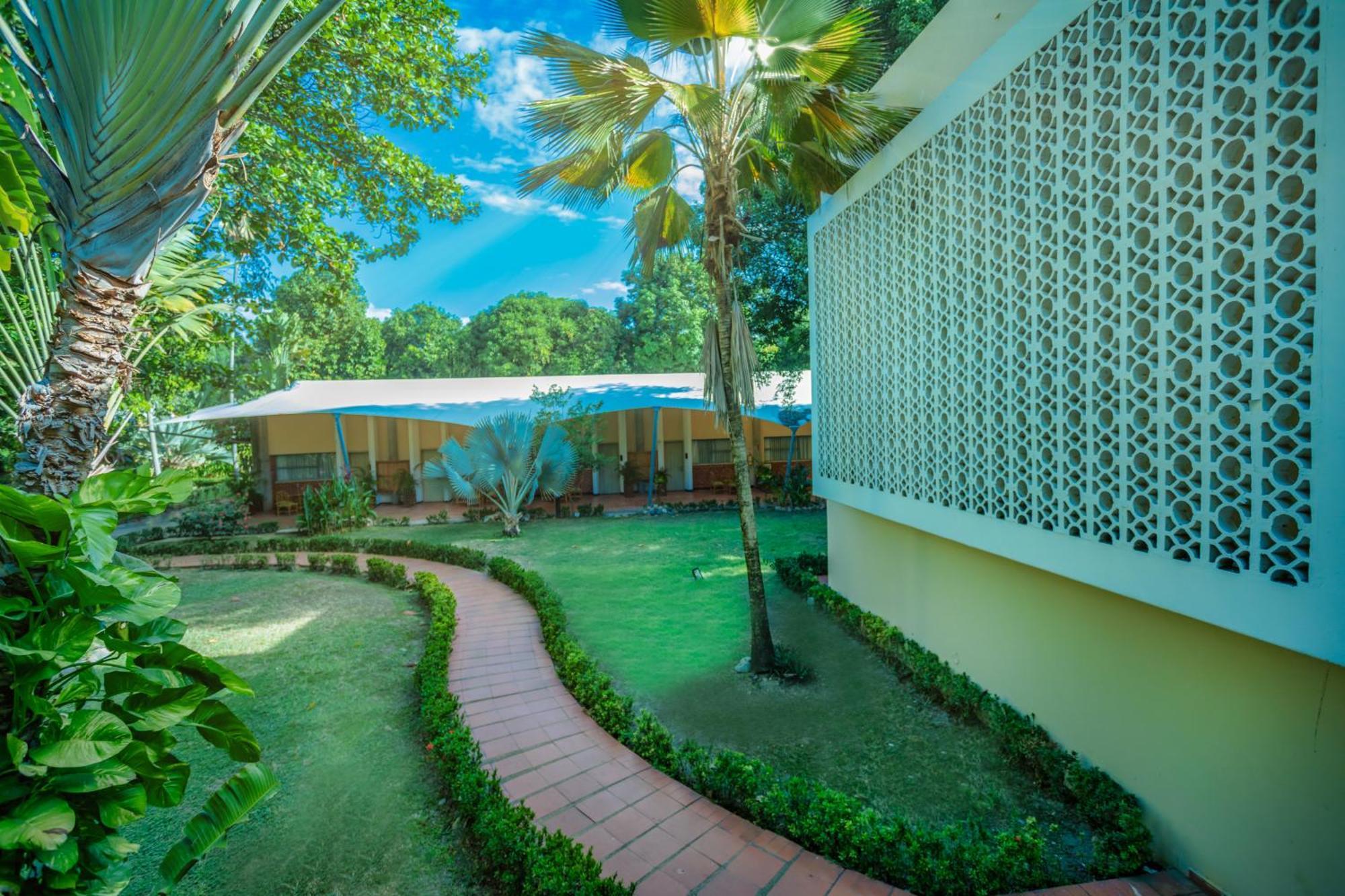 Ghl Hotel Club El Puente Girardot Exterior photo