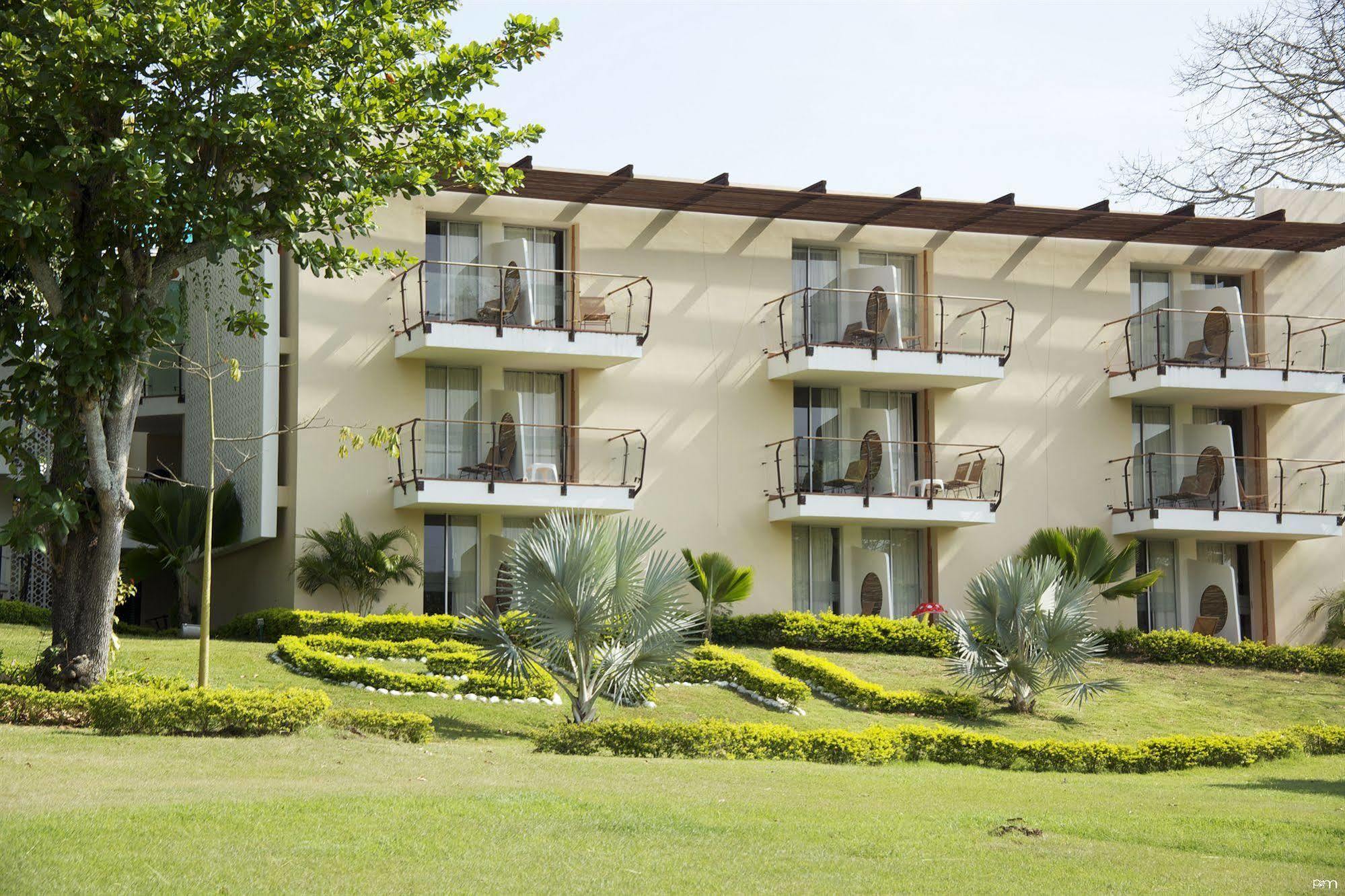 Ghl Hotel Club El Puente Girardot Exterior photo